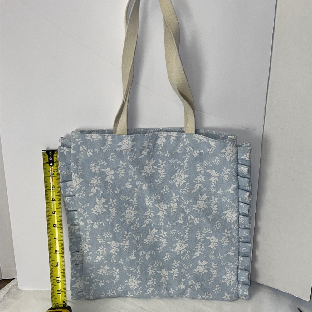 Universal Thread Light Blue Floral Tote with Ruffle Trim and Cream Straps